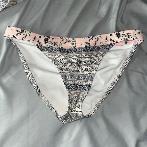 Cute xs bikini bottoms